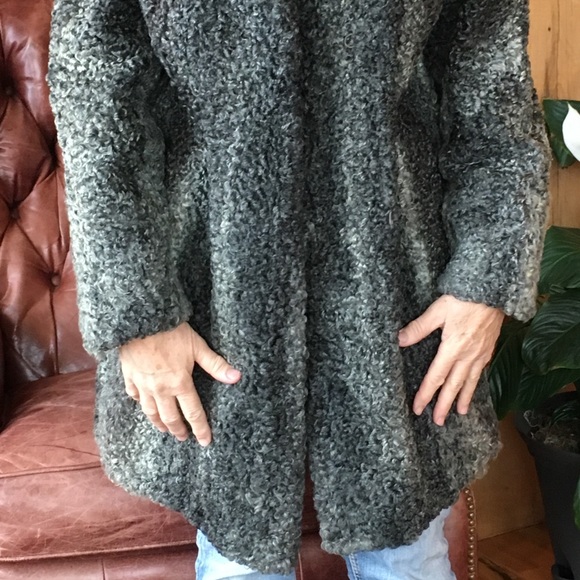 Carico fur coat (1940s-1950s).